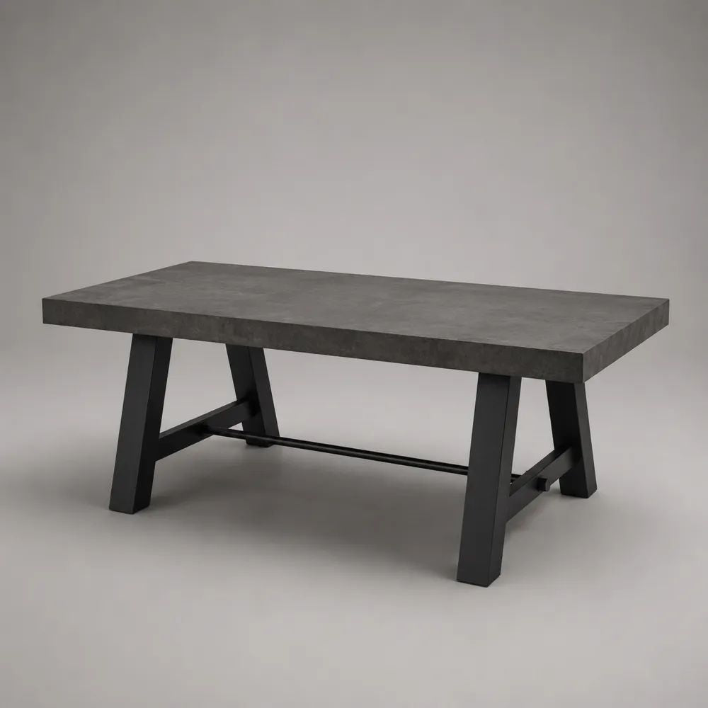 Rechteckiger Esstisch aus MDF in Betonoptik mit Stahlgestell, Betongrau/Schwarz, 160 x 80 x 75 cm